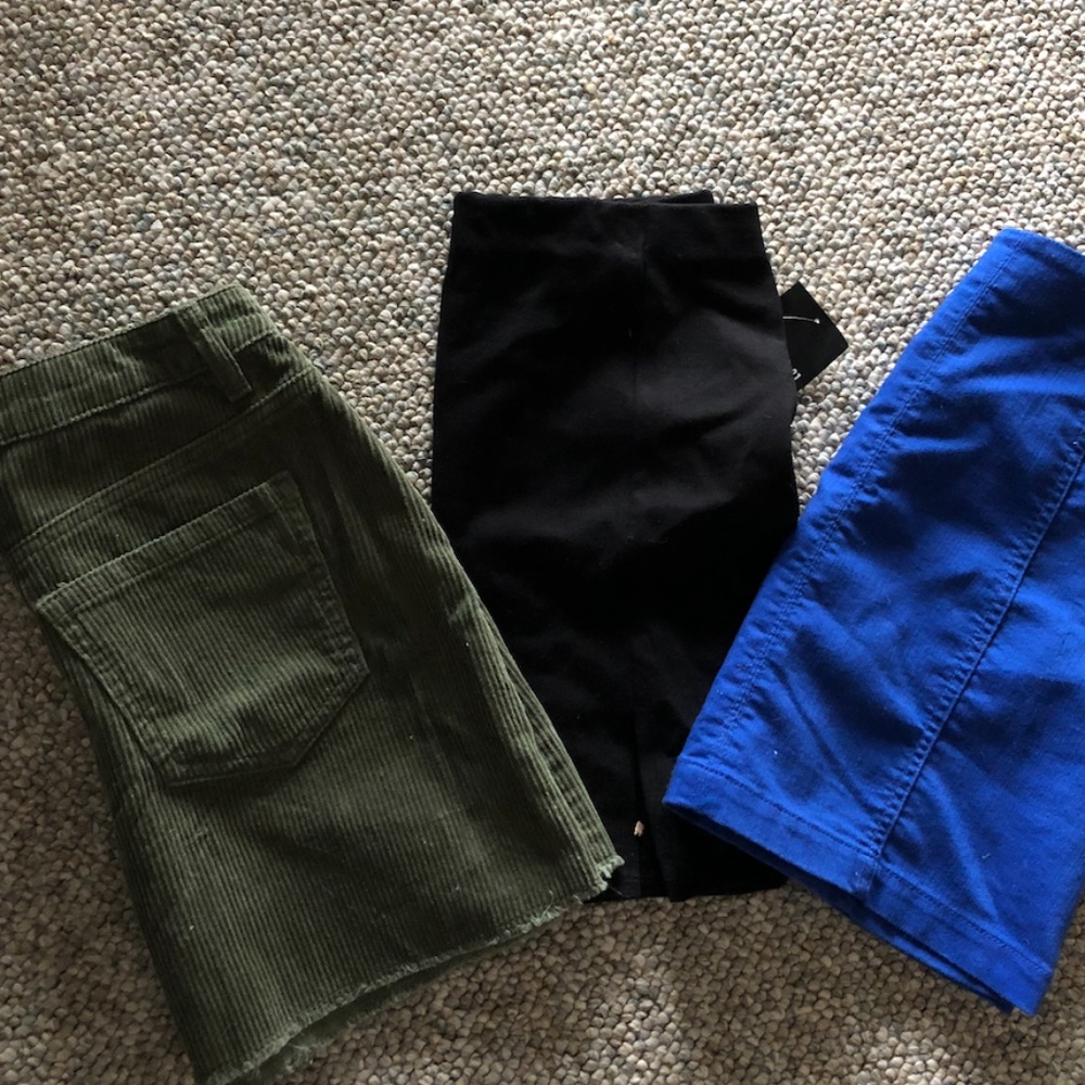 3 mini skirts